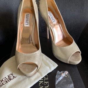 Badgley Mischka - Dree Pump 8.5